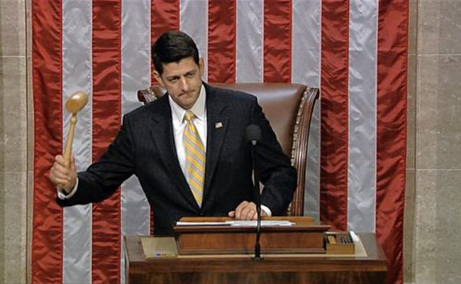 Paul Ryan Hits Hillary Clinton 'Scandal Baggage,' Targets Congressional Races