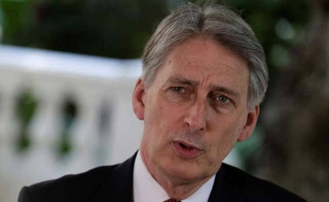 UK Finance Minister Hammond Seeks 'Pragmatic' Brexit