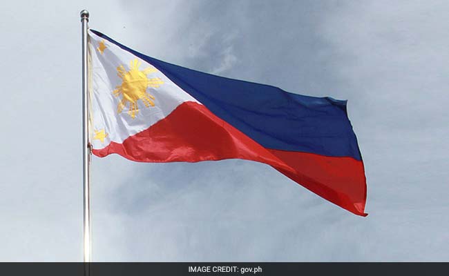 Facebook 'Declares War' In Philippine Flag Gaffe