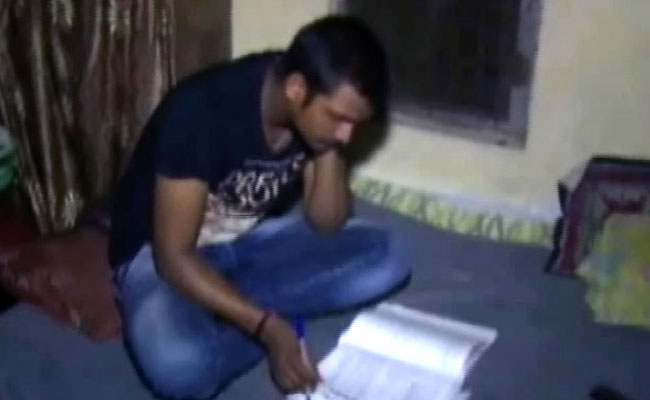 जेल में रहकर पढ़ाई और आईआईटी में चयन, ये है मेहनत और कामयाबी की कहानी