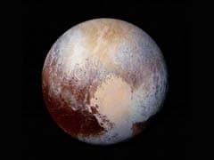 Pluto's Icy Heart Is Still 'Beating' Like A 'Cosmic Lava Lamp'