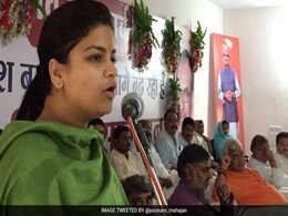 Poonam Mahajan Flags Farmers' Red, Critics Say "Government's Anna Moment" Poonam Mahajan Flags Farmers' Red, Critics Say "Government's Anna Moment"