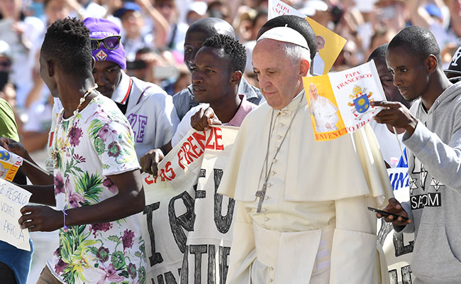 Pope Francis Invites Refugees To Join Him On Stage For Audience