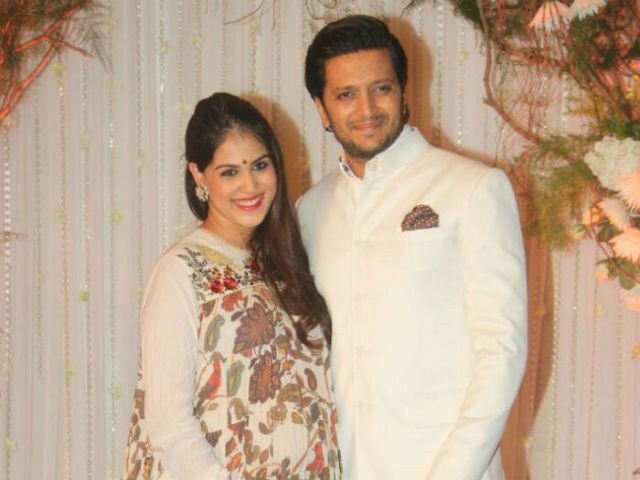 Riteish Deshmukh Tweets Update About Genelia D'Souza And Baby