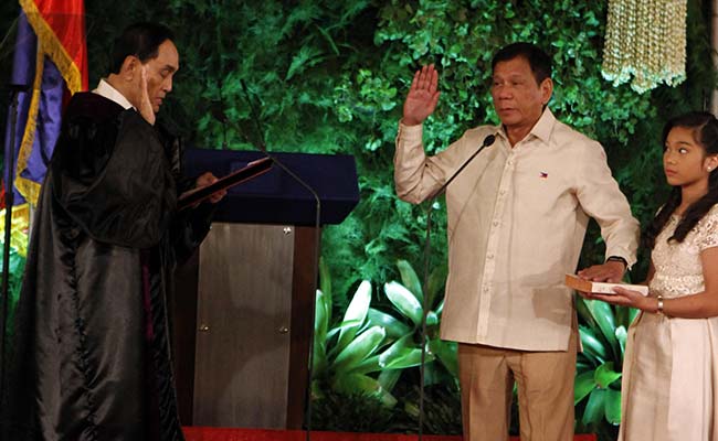 New Philippine President Rodrigo Duterte Warns Of Rough Ride