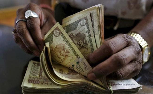 Centre's 'Very Good' Rule For Pay Hike Too Tough, Say Unions: 10 Points