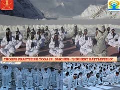 Army Performs Yoga Aasanas At Siachen
