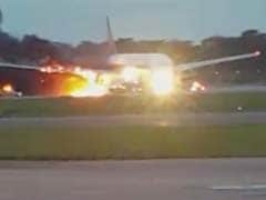 Passenger Films Singapore Airlines Plane Catching Fire