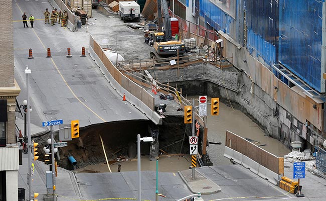 Sinkhole Closes Part Of Canadian Capital's Downtown