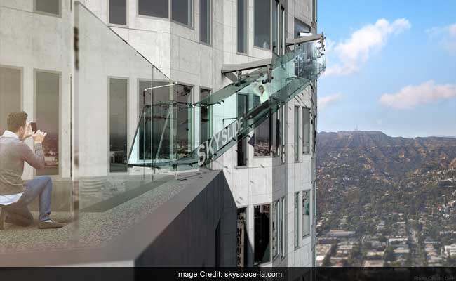 Brave Enough to Try This Glass Slide 1,000 Feet Above Los Angeles?
