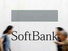 After Blockbuster IPO, SoftBank's Mobile Unit Falls 10% On Market Debut