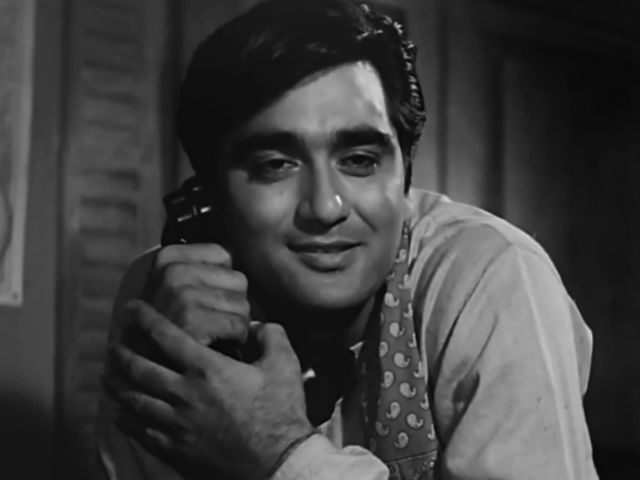 Trishala Makes Sunil Dutt's Birth Anniversary Special With This Post