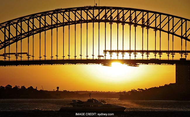 Man Scales Sydney Harbour Bridge, Sparking Alert
