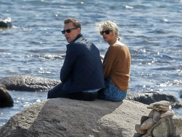 Taylor Swift, Tom Hiddleston Spotted Kissing. Now, She Trends on Twitter