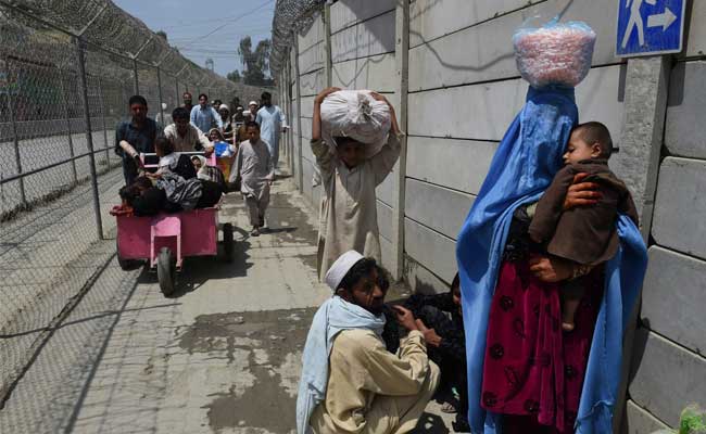अफगानिस्तान-पाकिस्तान ने एक महीने बाद तोरखम सीमा खोला, जानिए क्या है मामला