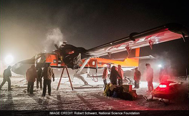 South Pole Rescue Flight Of 2 Sick US Workers Arrives In Chile