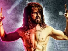 <i>Udta Punjab</i> Releases. 'Don't Support Piracy,' Say Fans at Theatres
