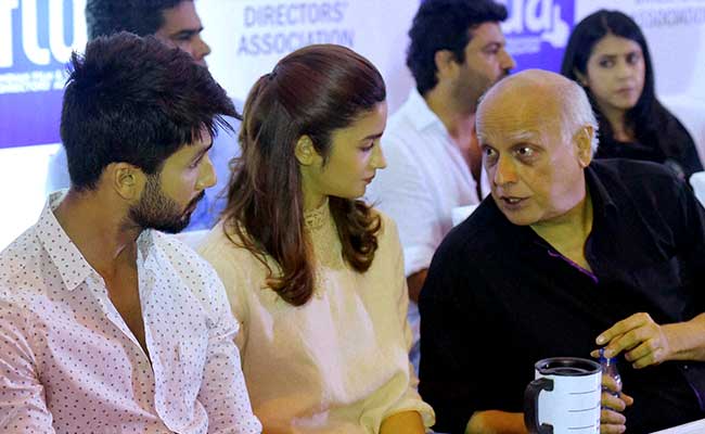 Bollywood A-listers vs <i>Udta Punjab</i>'s 89 Cuts By Censor Chief: 10 Facts