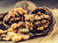 Walnuts Can Improve Mood In Young Men: Study