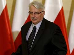 EU Took Hasty, Irresponsible Steps During Migrant Crisis: Polish Foreign Minister