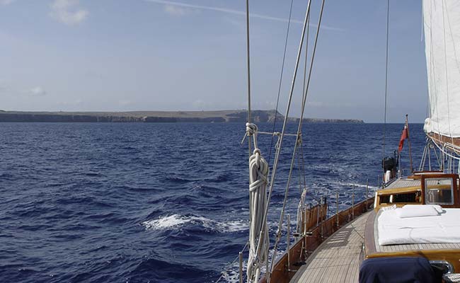 Foreign Couple Found Dead On Yacht In Spain