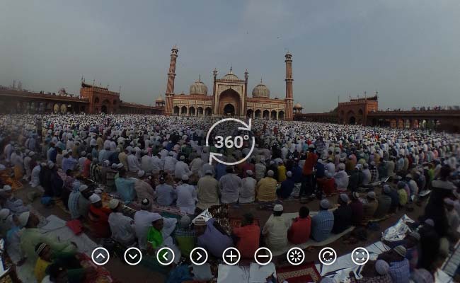 Jama Masjid sees large congregations of worshippers gathering to offer namaaz every year. Jama Masjid sees large congregations of worshippers gathering to offer namaaz every year.