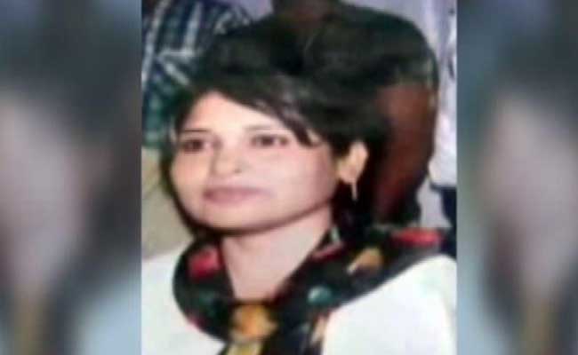 AAP की महिला कार्यकर्ता ने खुदकुशी की, मनीष सिसोदिया ने न्यायिक जांच के आदेश दिए
