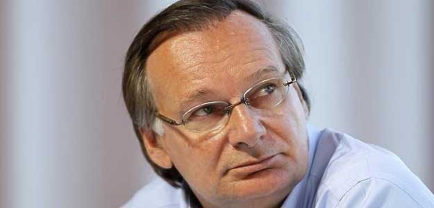 Accenture Plc said Chief Executive Pierre Nanterme was diagnosed with colon cancer and is currently recovering from a surgery.