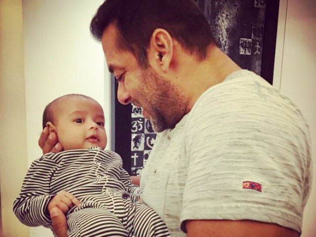 Salman Khan and Ahil in One Frame. What's Left to Say?