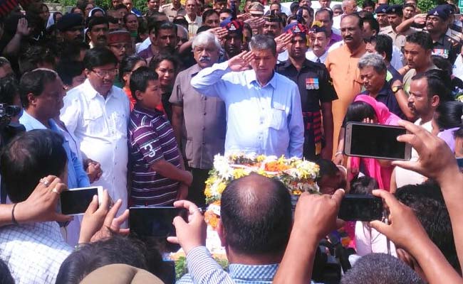 Soldier Who Died In Op To Foil Infiltration Bid Cremated In Dehradun