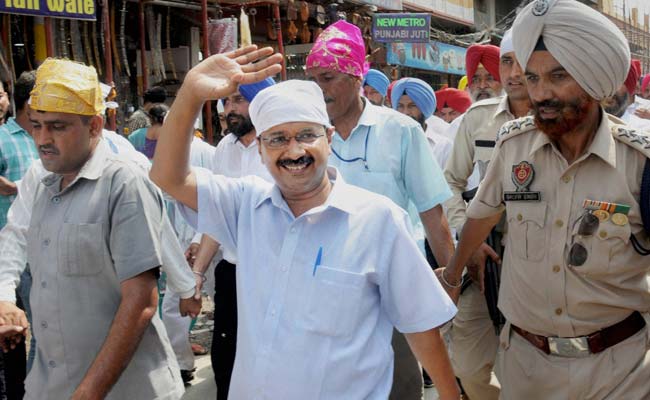 At Amritsar's Golden Temple, A 'Pamphlet Attack' On Arvind Kejriwal