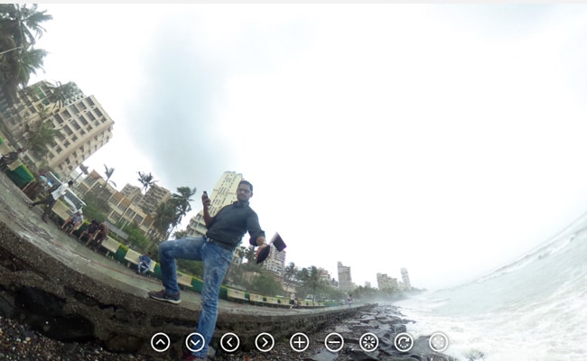 360 Degree View Of Rain-Soaked Bandra Beach In Mumbai 360 Degree View Of Rain-Soaked Bandra Beach In Mumbai