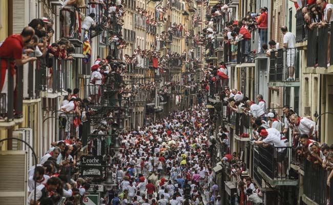 Running Of The Bulls: 4 Runners Injured, None Gored In Spain