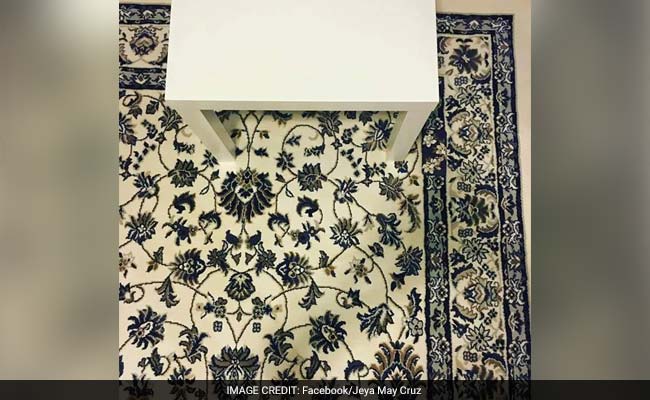 Viral: Can You Find The Secret This Magic Carpet Is Hiding?