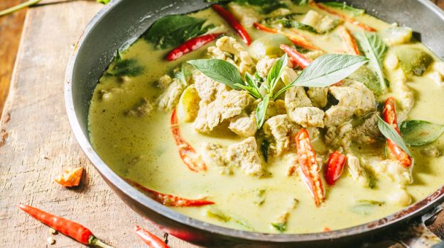 5 Tips To Make Perfect South Indian Coconut Chicken Curry At Home