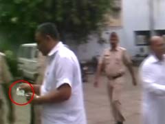 Caught On Camera: Ghaziabad Cops Accept 'Tip' From Former Lawmaker's Aide