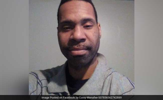 Yale Dishwasher Resigns After Smashing 'Racist' Stained-Glass Window