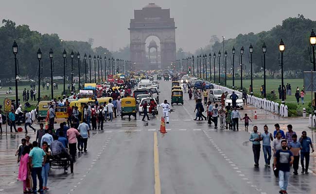 Awash With Overnight Rain, Delhi Wakes Up To Cloudy Morning