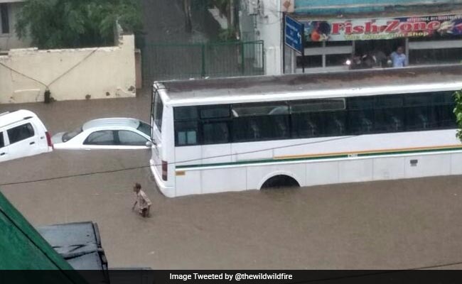 Government Skirts Waterlogging Claims As Rains Clog Delhi Roads