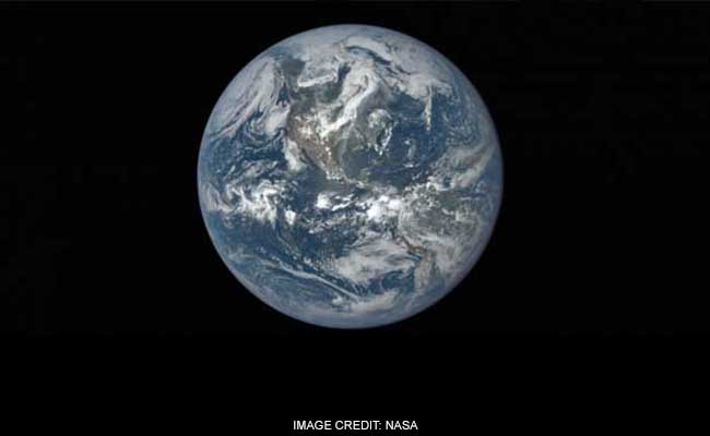 Watch A Whole Year On Earth Spin By From A Million Miles Away