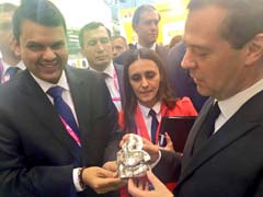 Devendra Fadnavis Gifts Lord Ganesha Idol To Russian Prime Minister