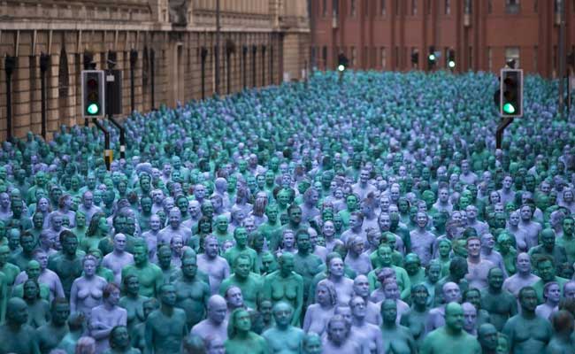 Thousands Strip And Paint Themselves Blue For UK Art Event
