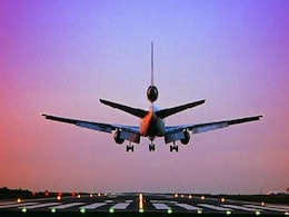 चेन्नई : टेक ऑफ के तुरंत बाद विमान में आई तकनीकी खराबी, सभी यात्री सुरक्षित चेन्नई : टेक ऑफ के तुरंत बाद विमान में आई तकनीकी खराबी, सभी यात्री सुरक्षित