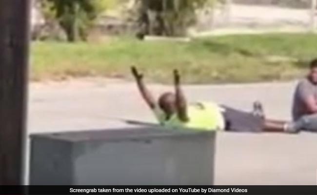 US Police Shoot Unarmed Black Man Who Pleaded For Mercy With Hands Up