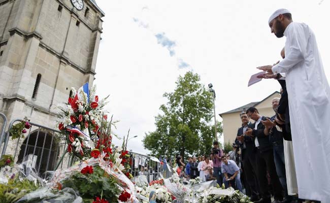 French Muslims Invited To Church To Mourn Priest