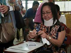 Philippine Top Court Dismisses Graft Case Against Ex-Leader Gloria Arroyo