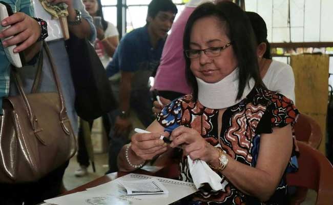 Philippine Top Court Dismisses Graft Case Against Ex-Leader Gloria Arroyo