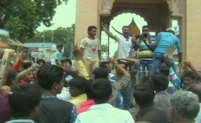 After Una Violence, Gujarat's Dalits Strike Back, Won't Remove Dead Cows