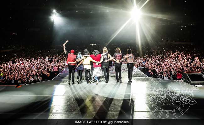47 People Arrested At Guns N' Roses Concerts In New Jersey