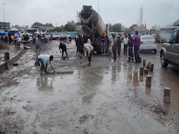 After The Gridlocks, 1,500 Cops To Monitor Gurgaon Traffic Movement After The Gridlocks, 1,500 Cops To Monitor Gurgaon Traffic Movement